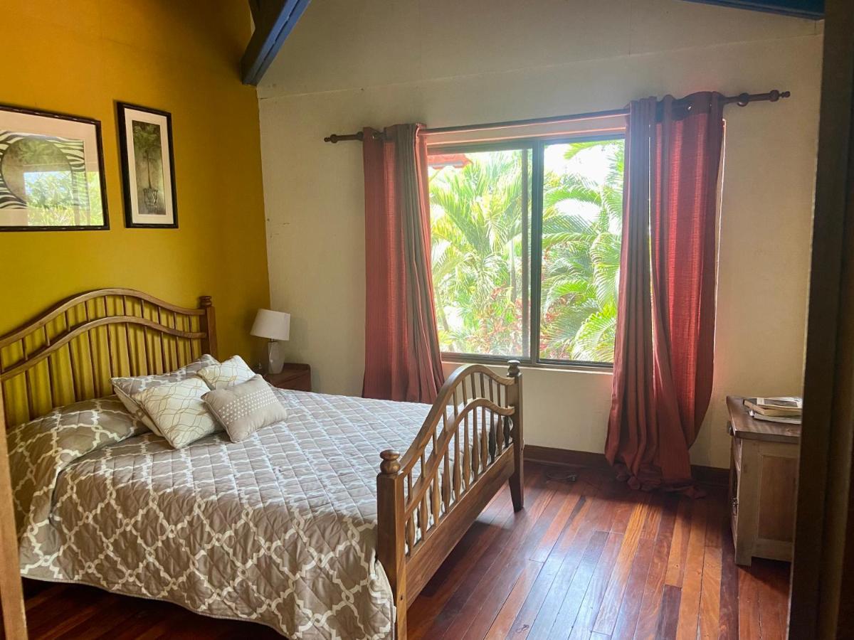 Casa De Veraneo Quinta Las Trillizas Esparza Ngoại thất bức ảnh