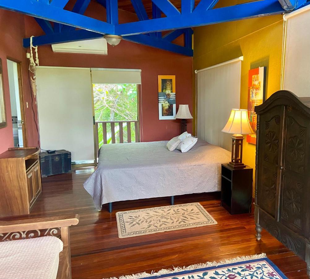 Casa De Veraneo Quinta Las Trillizas Esparza Ngoại thất bức ảnh