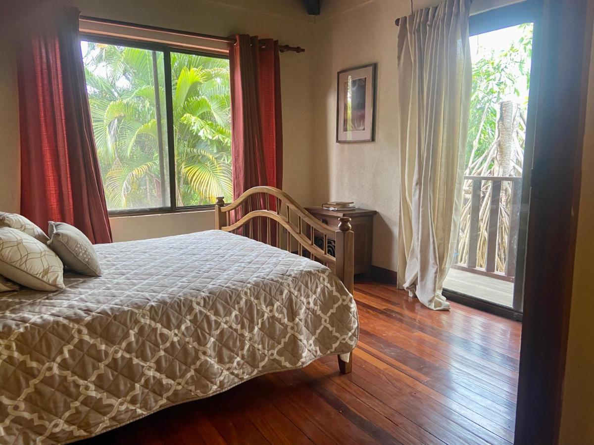 Casa De Veraneo Quinta Las Trillizas Esparza Ngoại thất bức ảnh